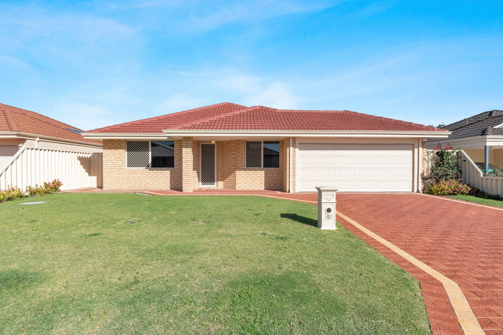 Primary image of 5 Gunnel Way, Rockingham WA 6168