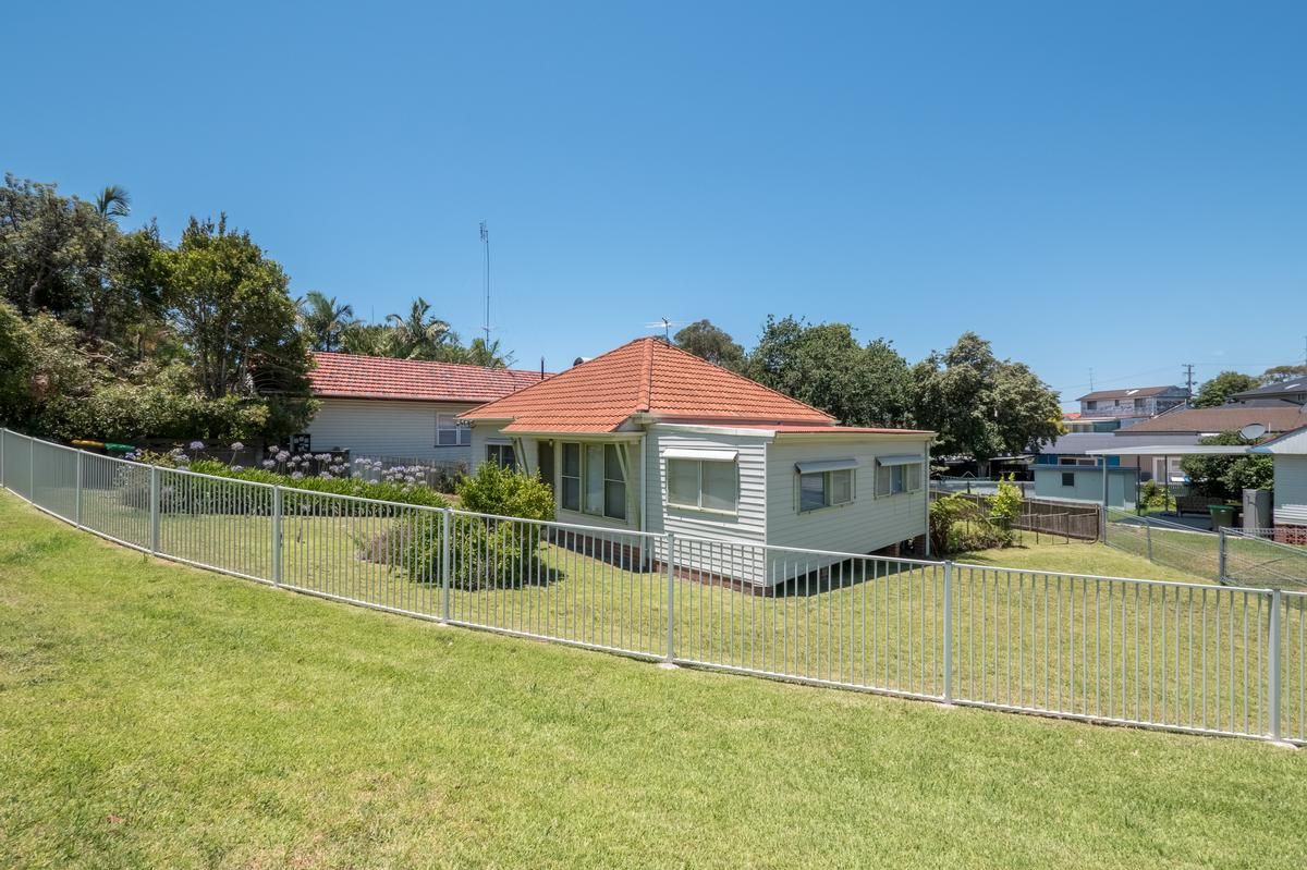 18 Algona Road, Charlestown NSW 2290, Image 1