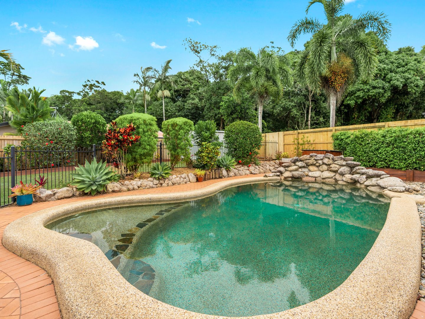 13 Normanby Close, Mount Sheridan QLD 4868, Image 1