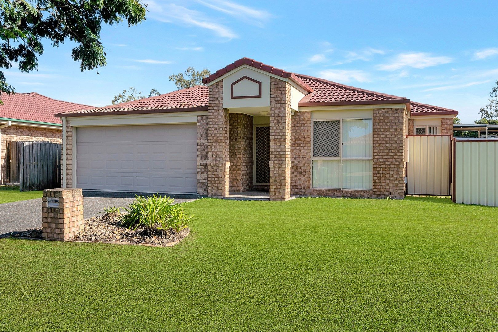 2 Library Court, Meadowbrook QLD 4131, Image 0