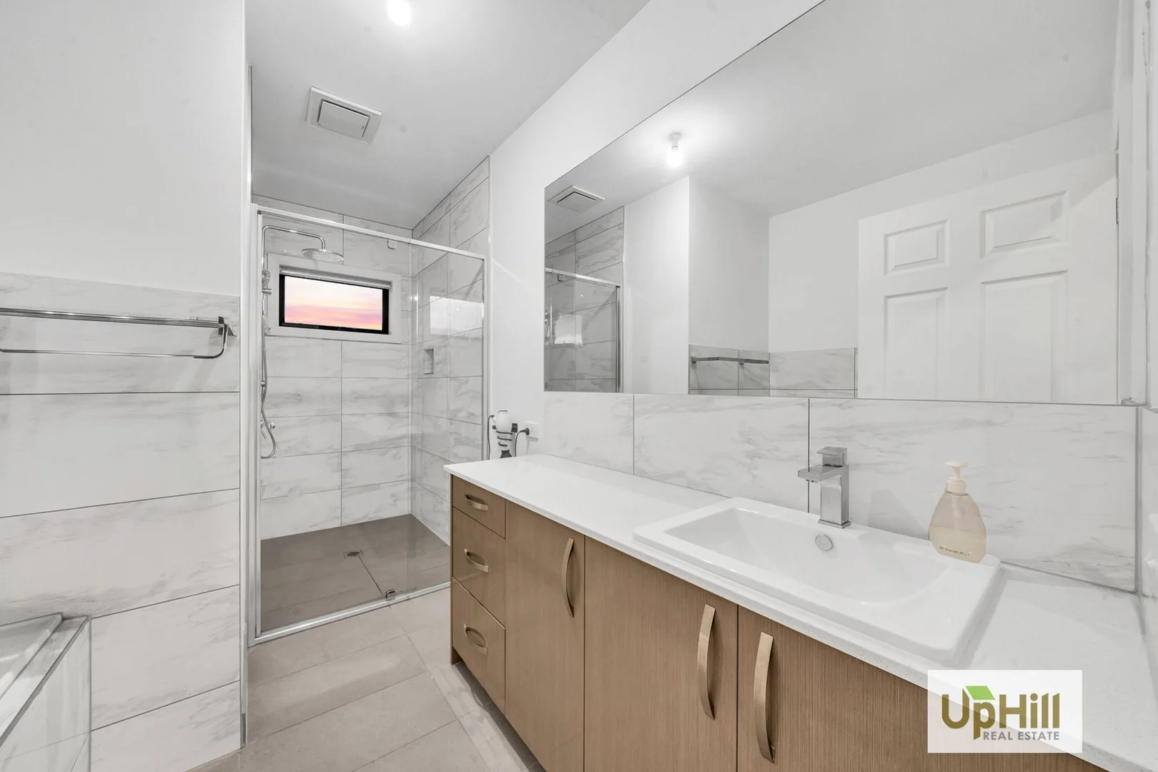 Additional image 29 of 36 Greenslate Street, Clyde North VIC 3978