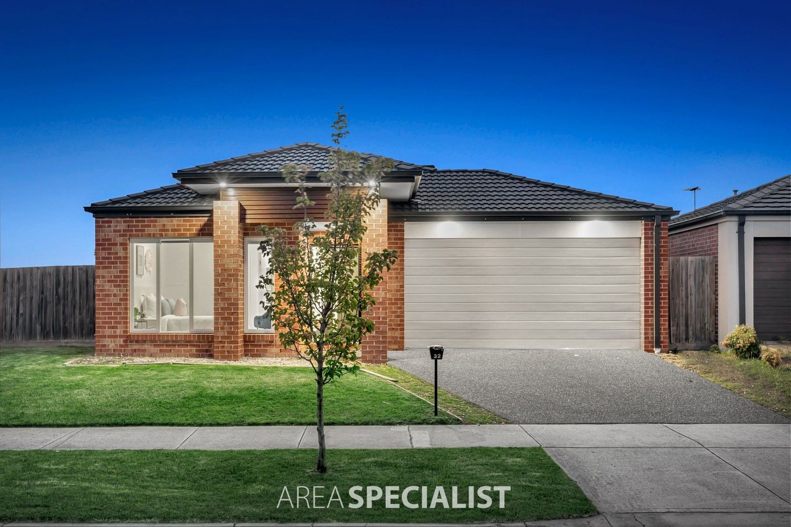 32 Chevrolet Road, Cranbourne East VIC 3977, Image 0