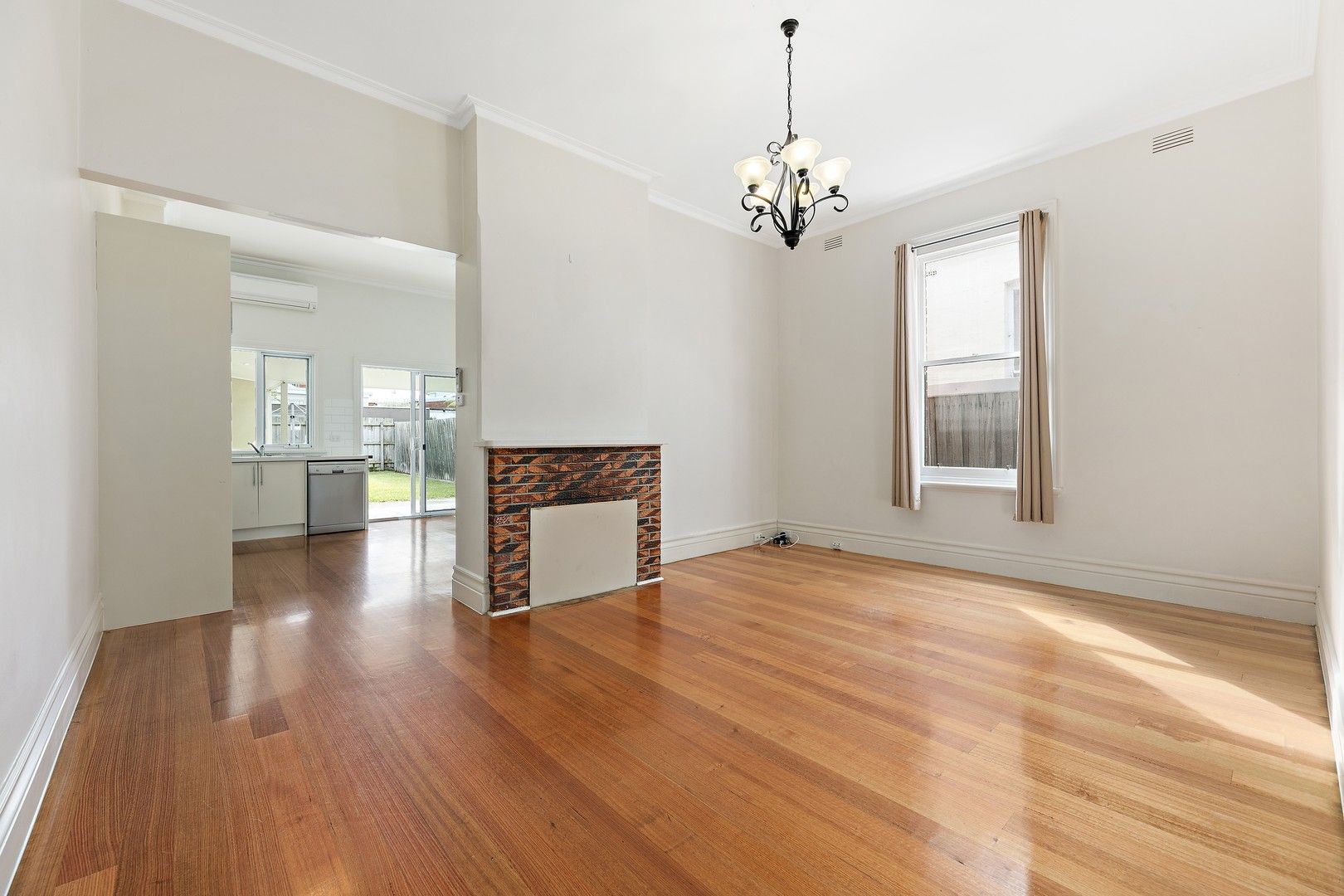 2 bedrooms House in 681 High Street PRAHRAN VIC, 3181