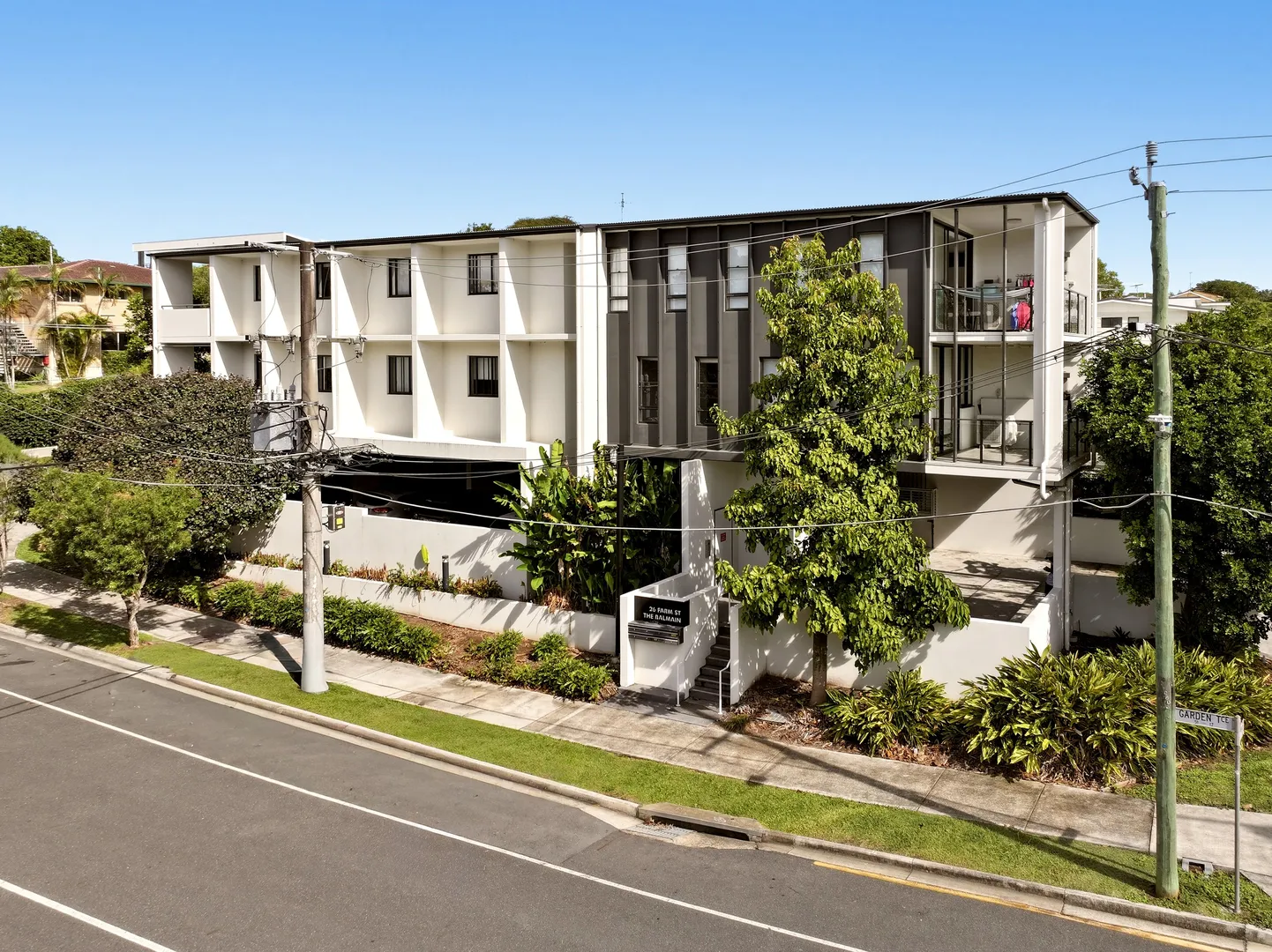 Apartment in Newmarket - View 2