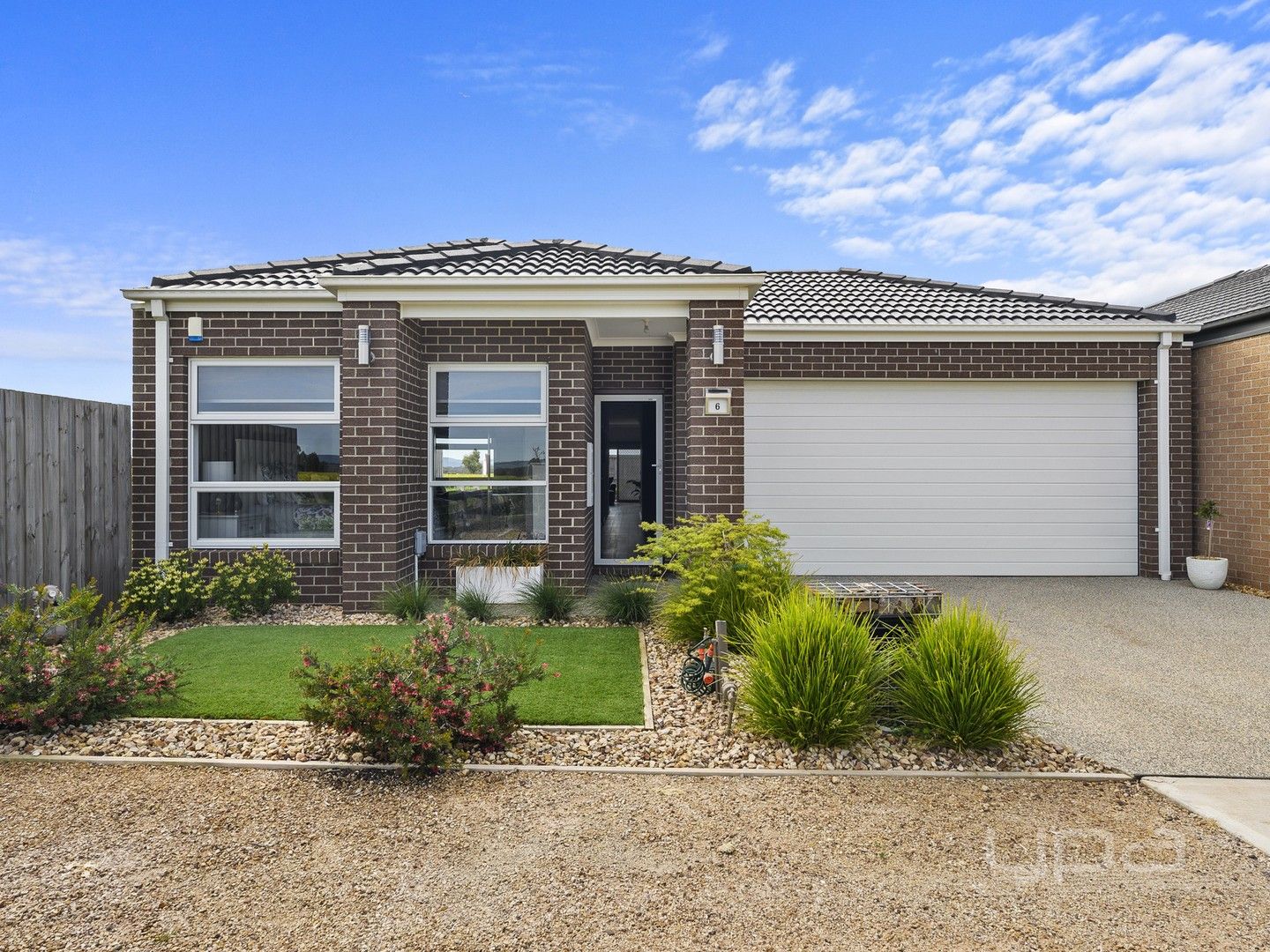 3 bedrooms House in 6 Nicola Mews HARKNESS VIC, 3337