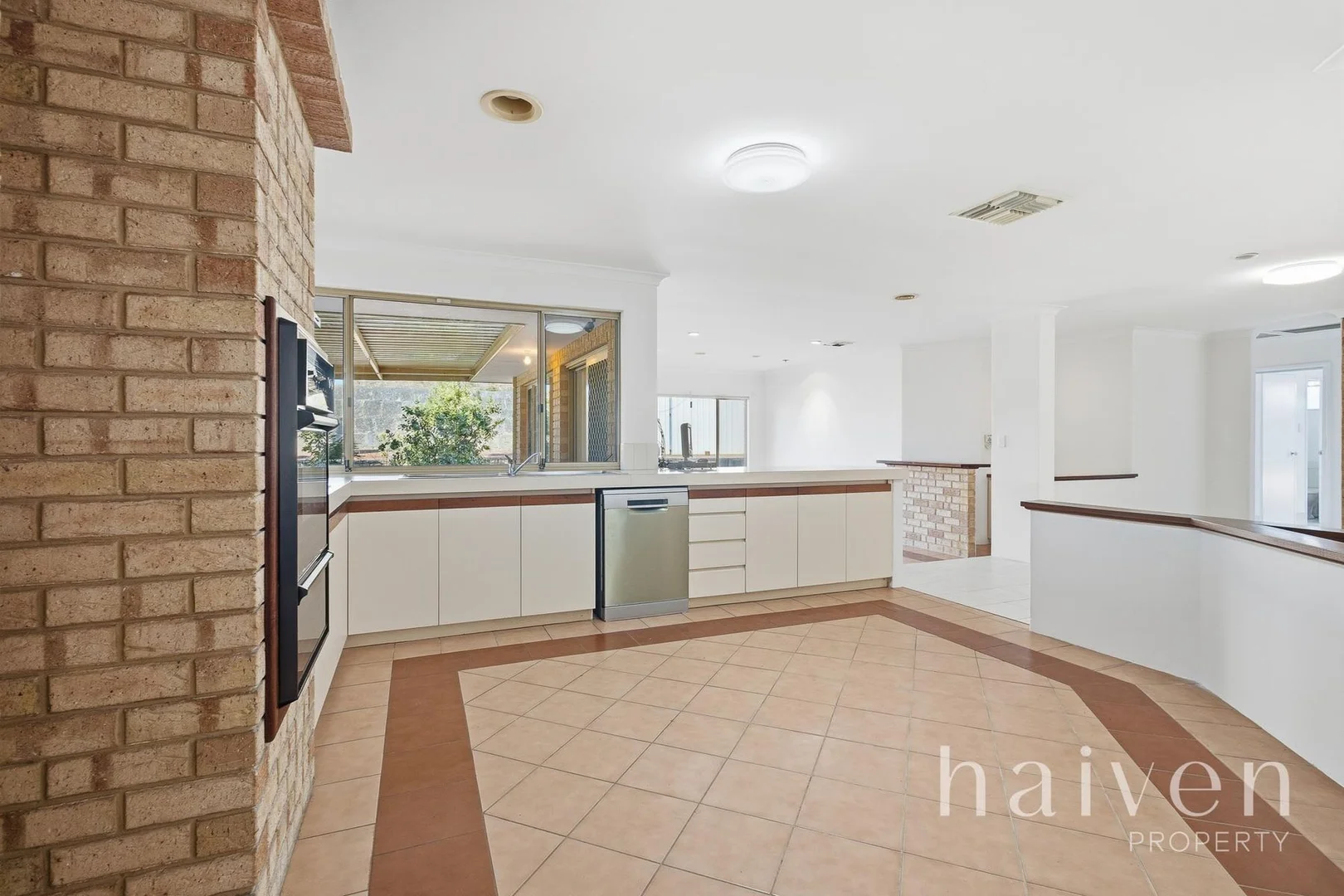 Additional image 9 of 2 Rambutan Place, South Lake WA 6164