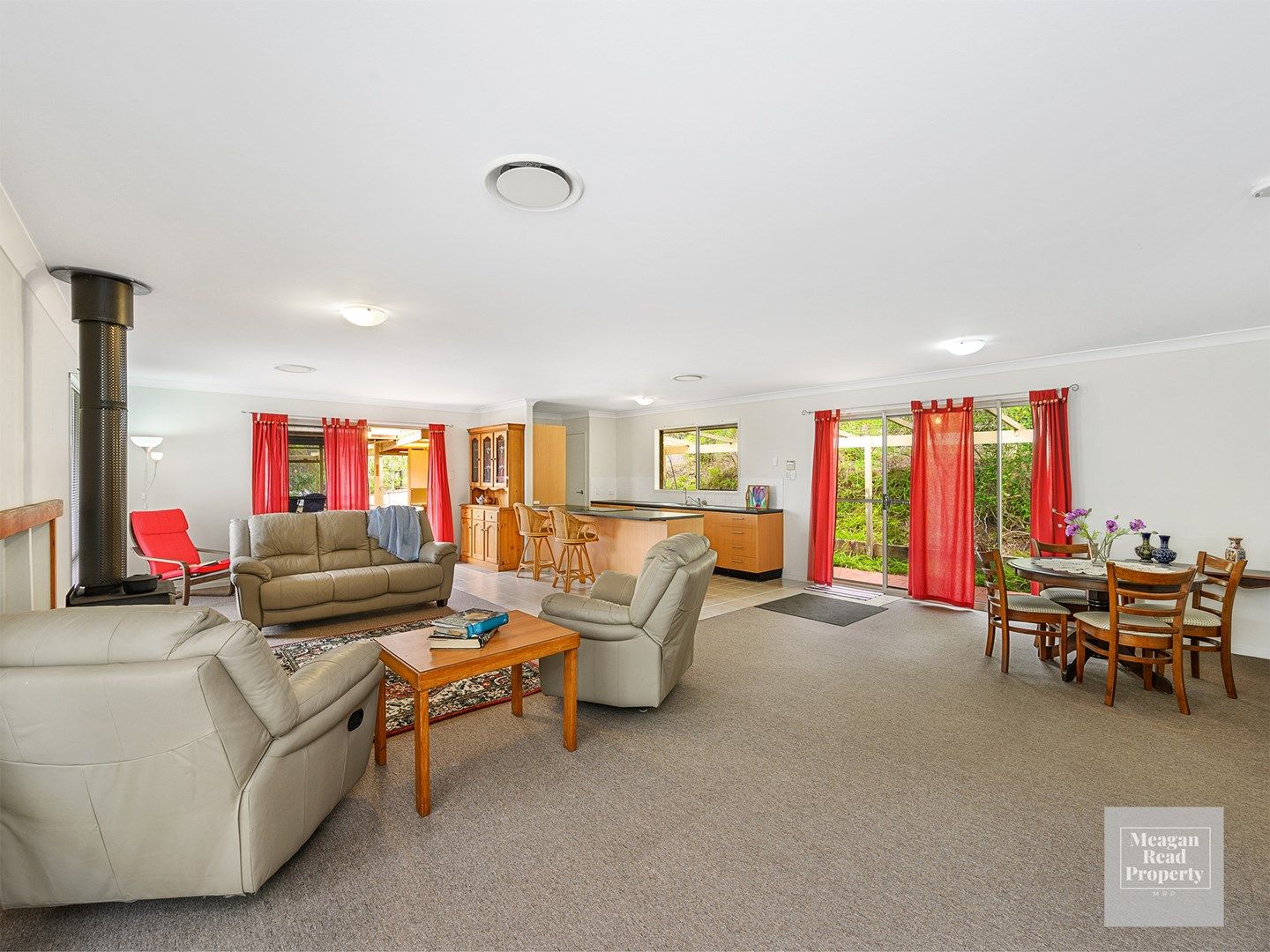 43 Portsmouth Court, Mundoolun QLD 4285, Image 1