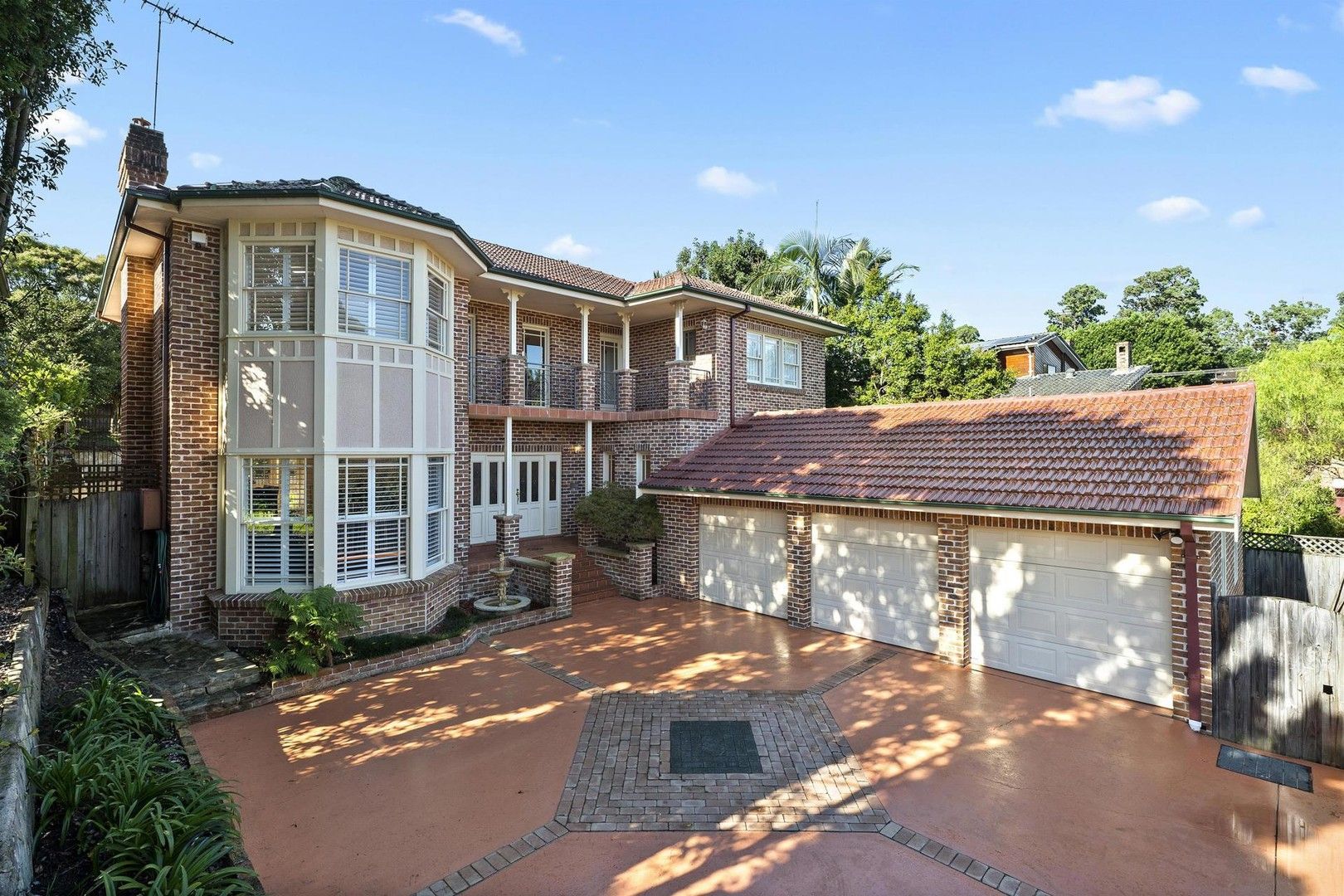 5 bedrooms House in 11 Kelbrae Close CASTLE HILL NSW, 2154