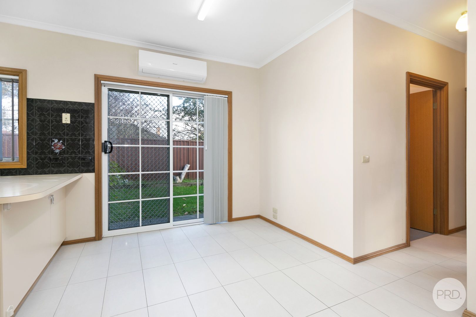 2/15 Edgar Street, Wendouree VIC 3355, Image 2