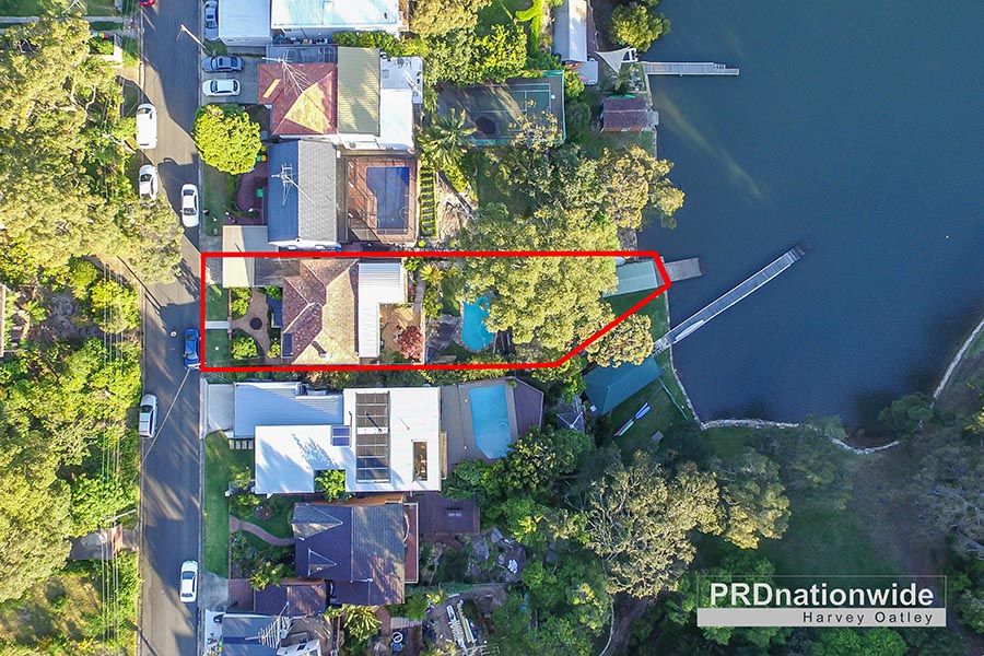 11 Raymond Street, Oatley NSW 2223, Image 2