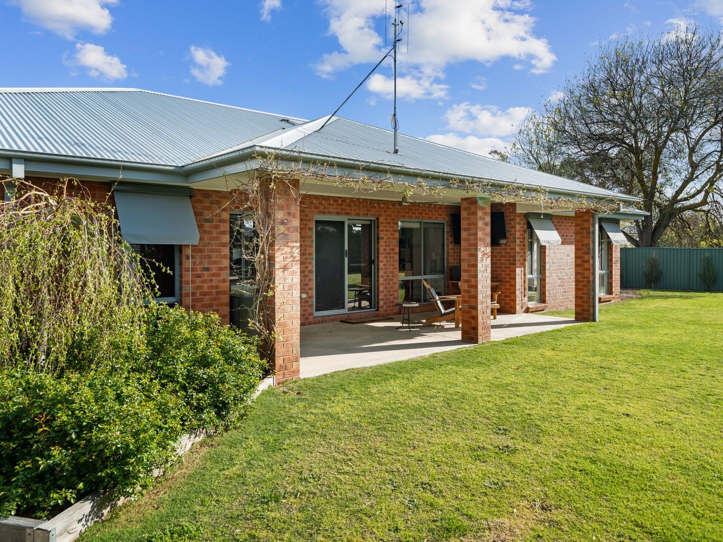 17 Lucy Court, Euroa VIC 3666, Image 2