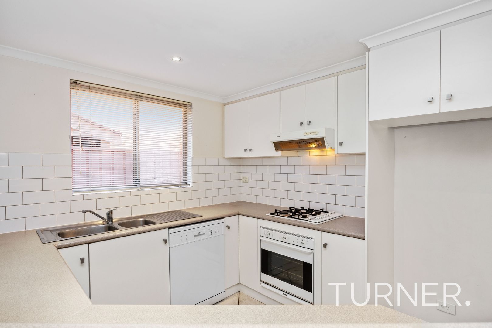 1/67 Conyngham Street, Glenside SA 5065 Townhouse For Rent 650