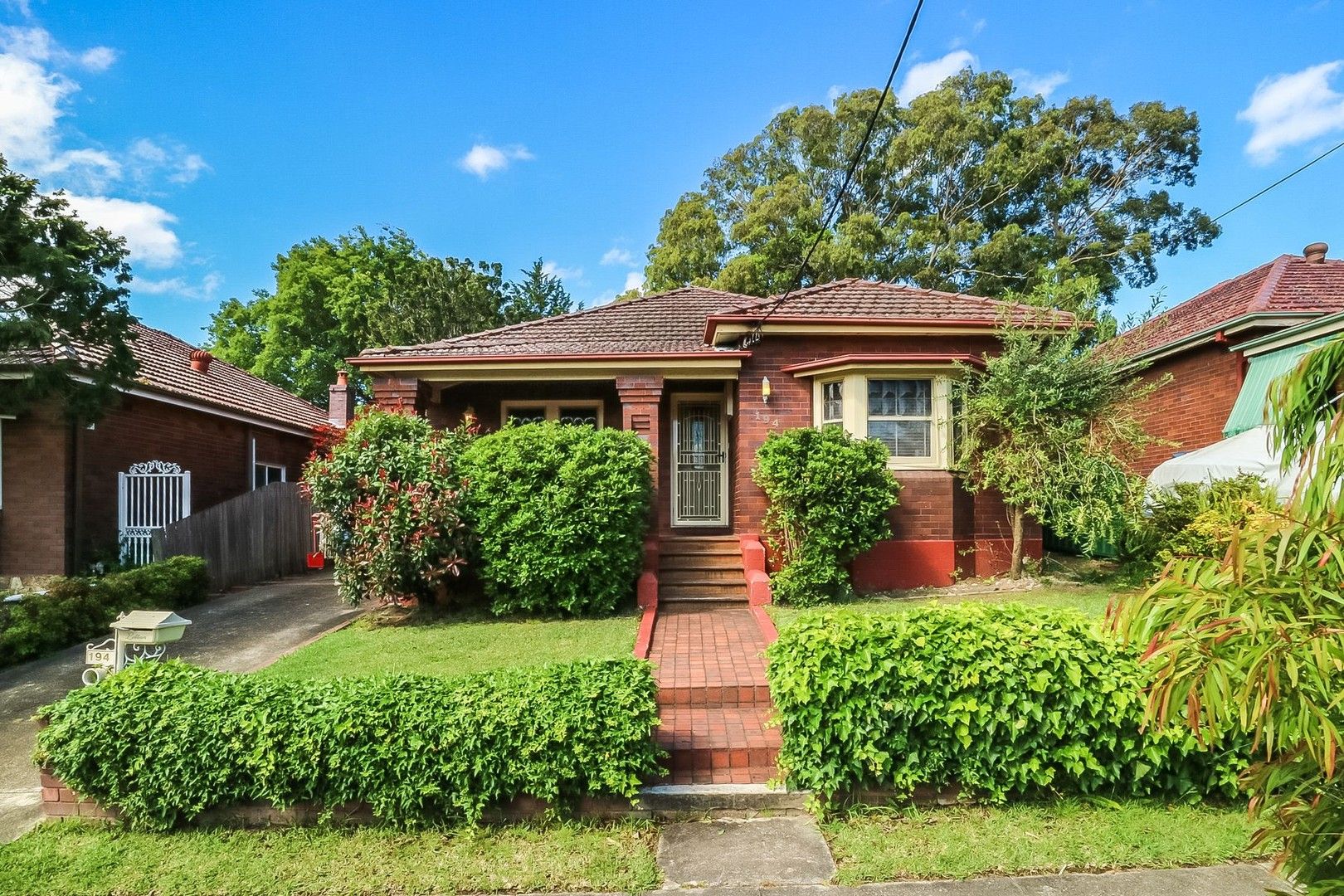 3 bedrooms House in 194 Carrington Avenue HURSTVILLE NSW, 2220