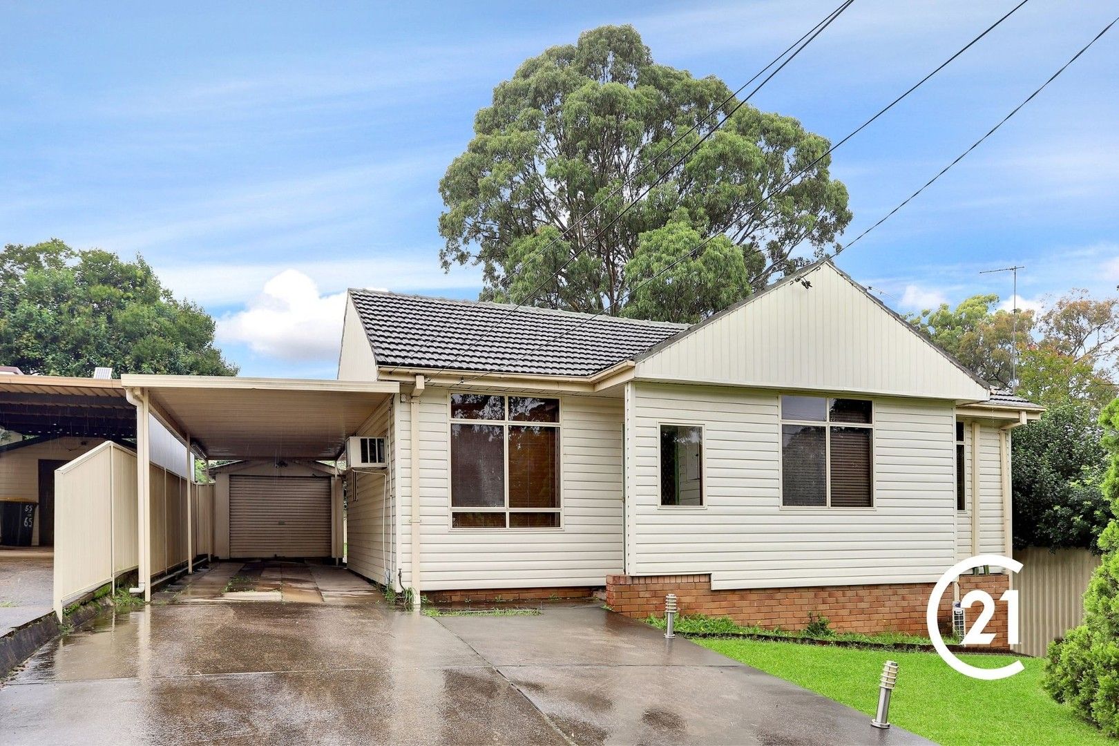 3 bedrooms House in 63 Barbara Boulevard SEVEN HILLS NSW, 2147