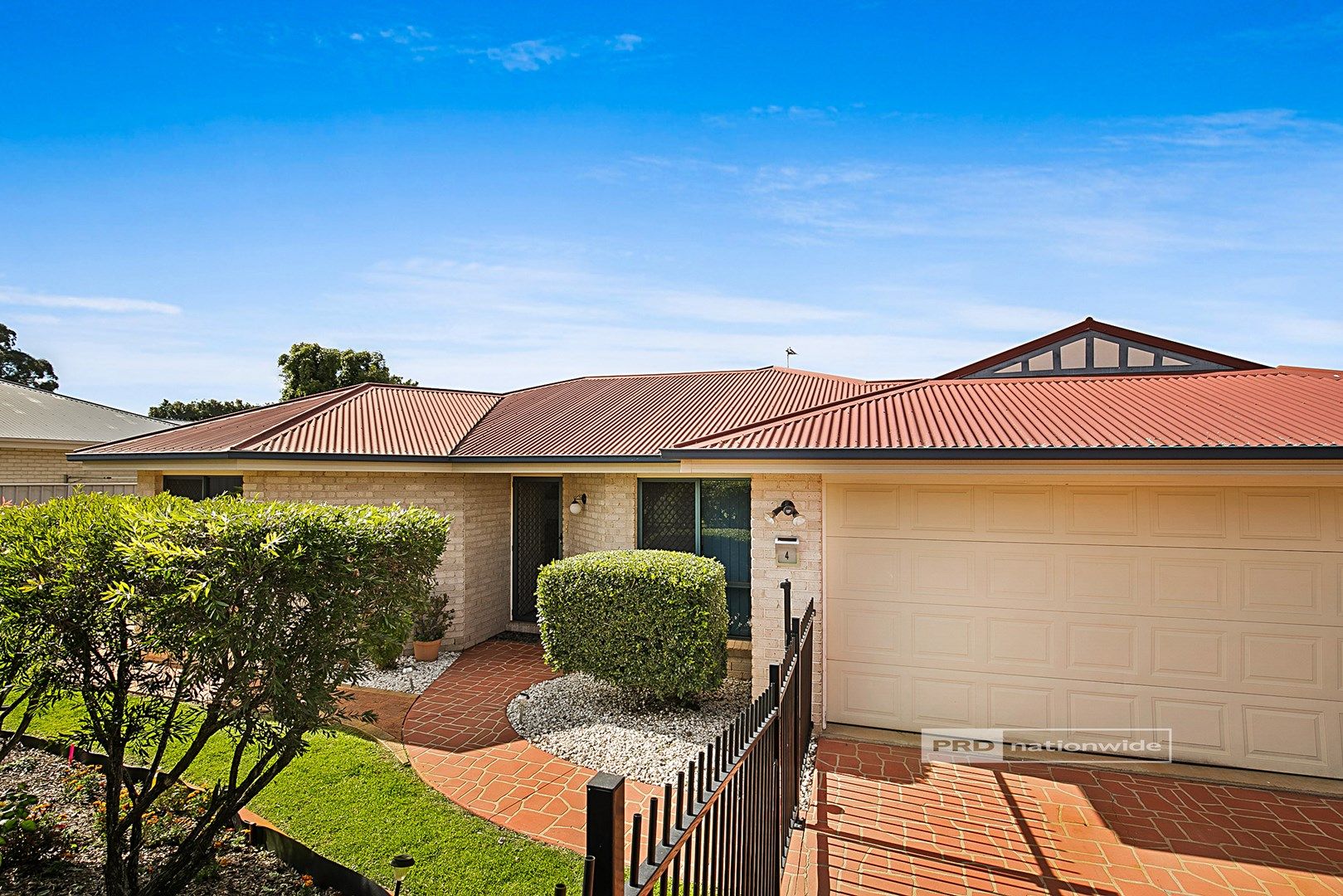 4 Duncan Street, Wilsonton Heights QLD 4350, Image 0