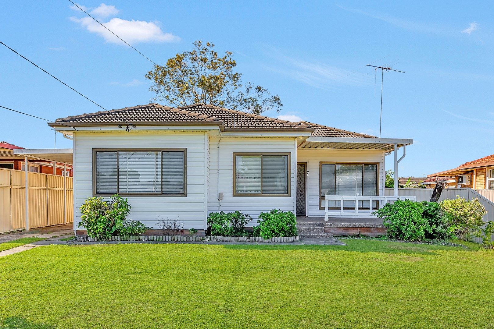 29 Kalora Avenue, Fairfield West NSW 2165, Image 0