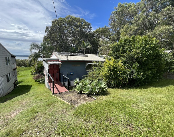 55 Beelong Street, Macleay Island QLD 4184