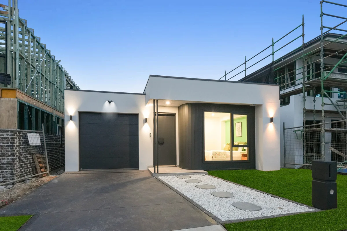 Additional image 2 of 33 Butcherbird Lane, Austral NSW 2179