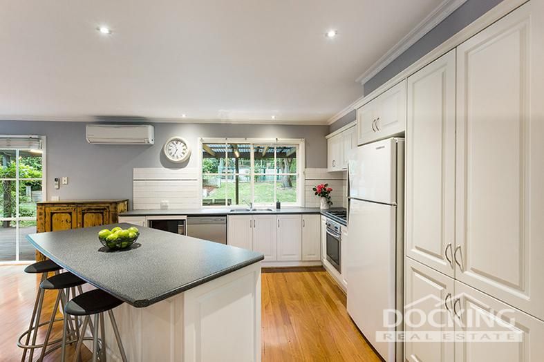 56 Glenburnie Road, Mitcham VIC 3132, Image 2