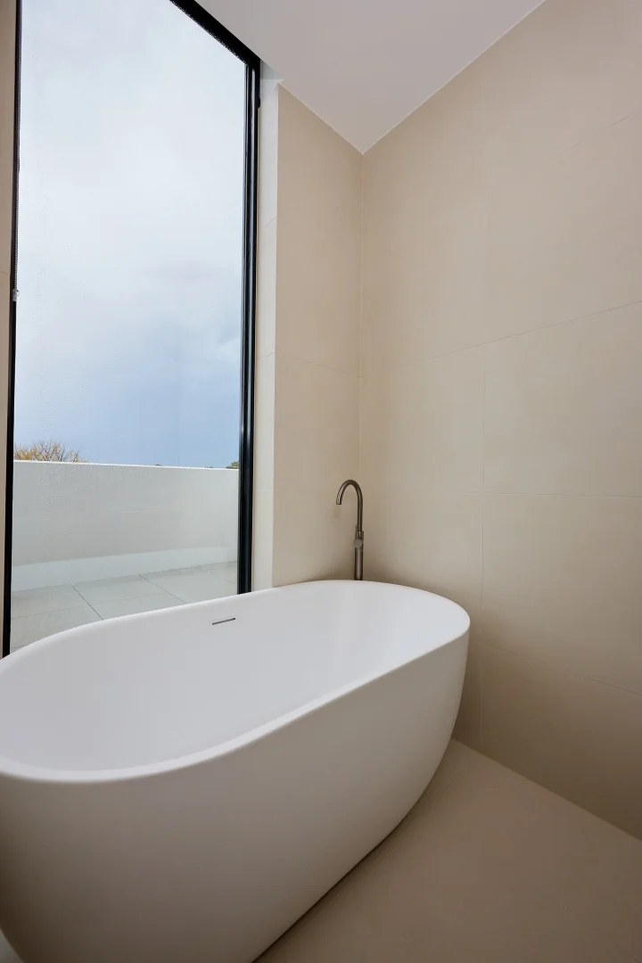 Additional image 14 of 2/82 Holyrood Street, Hampton VIC 3188