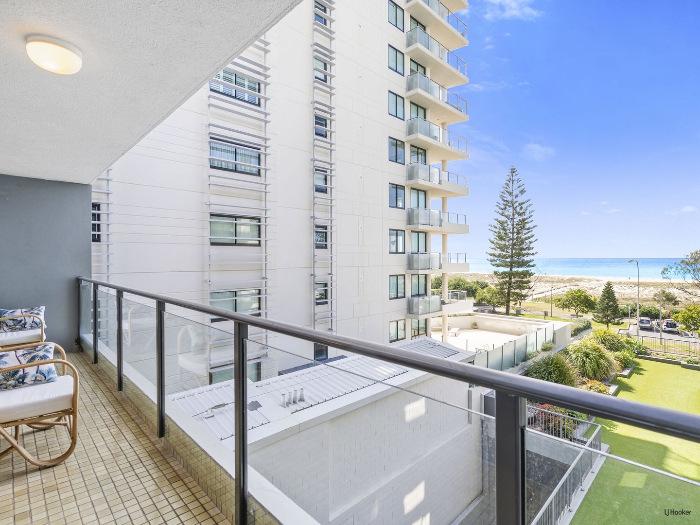 20/3234 Musgrave Street, Coolangatta QLD 4225 Apartment For Rent