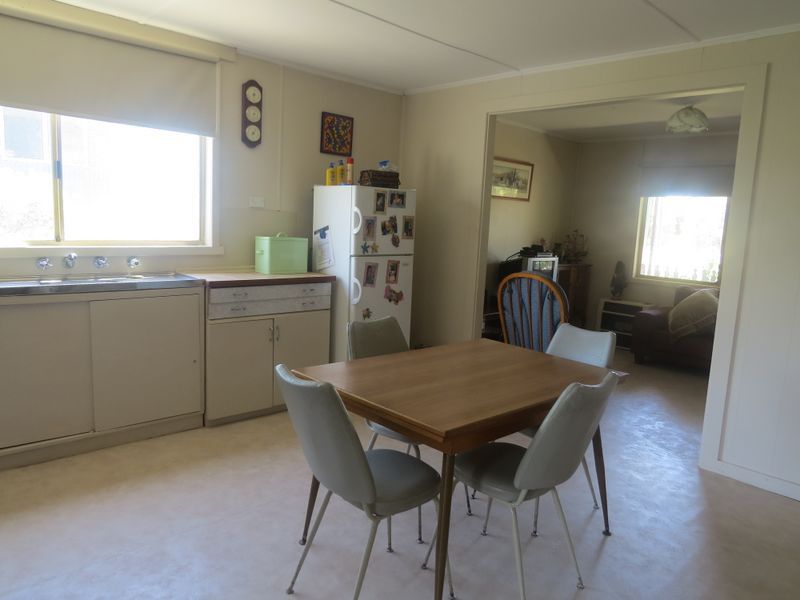 213 Richards Close, WINDY HARBOUR WA 6262, Image 2