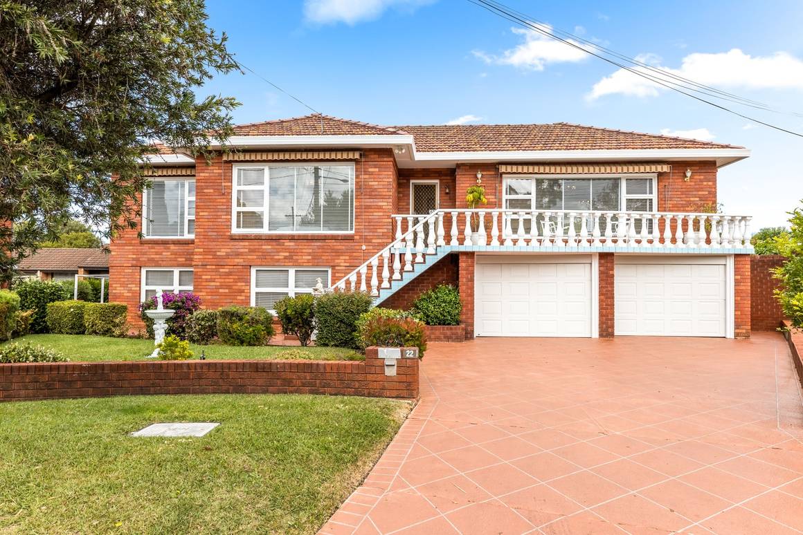 Picture of 11 Gregory Crescent, BEVERLY HILLS NSW 2209