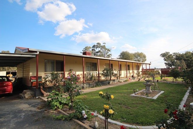 Picture of 4 Roberts Street, MILBRULONG NSW 2656