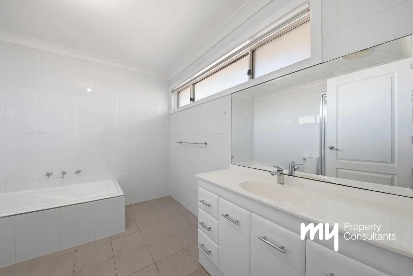 Additional image 9 of 61 Liz Kernohan Drive, Elderslie NSW 2570