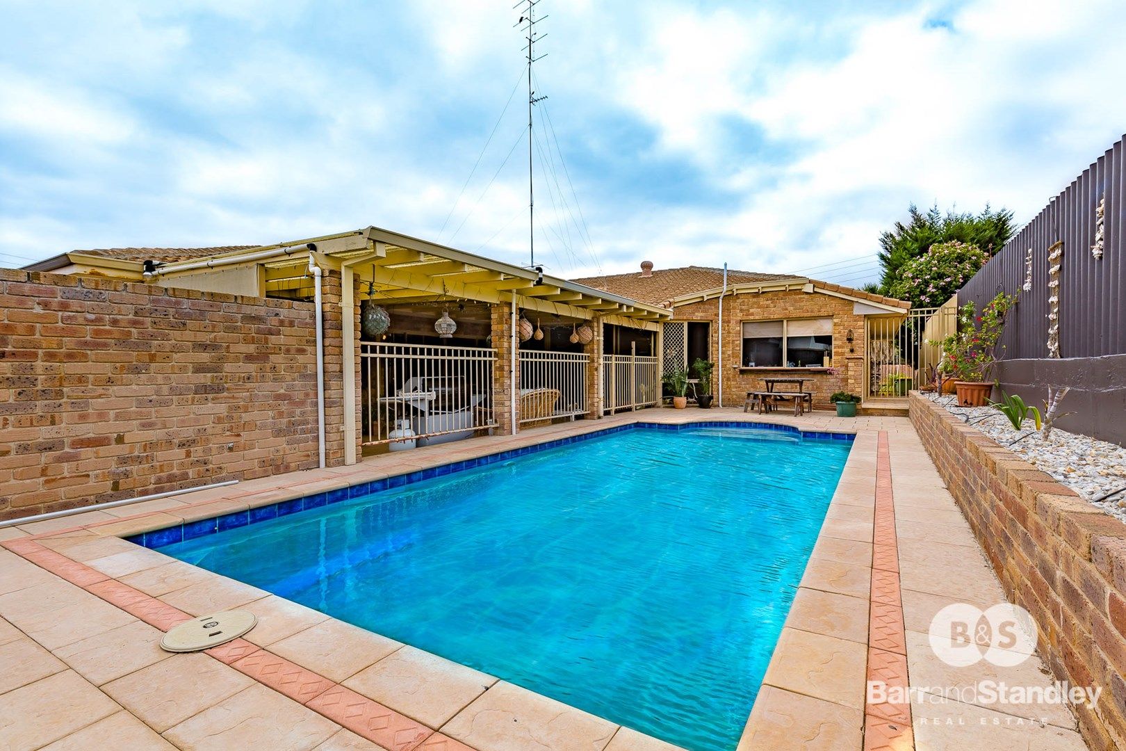 1 Merilup Heights, Withers WA 6230, Image 0