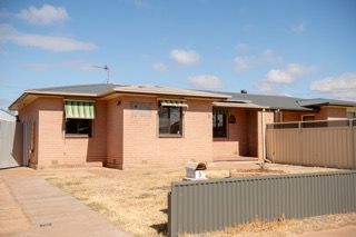 3 bedrooms Semi-Detached in 5 Thomas Street WHYALLA STUART SA, 5608
