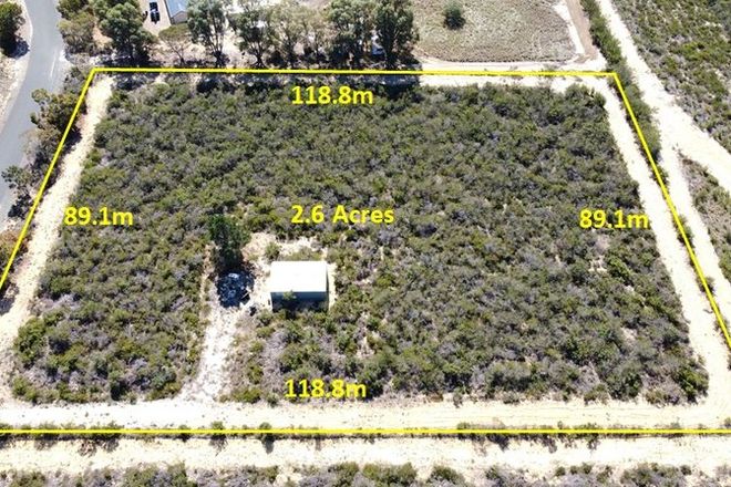 Picture of 19 Sandstone Place, KARAKIN WA 6044