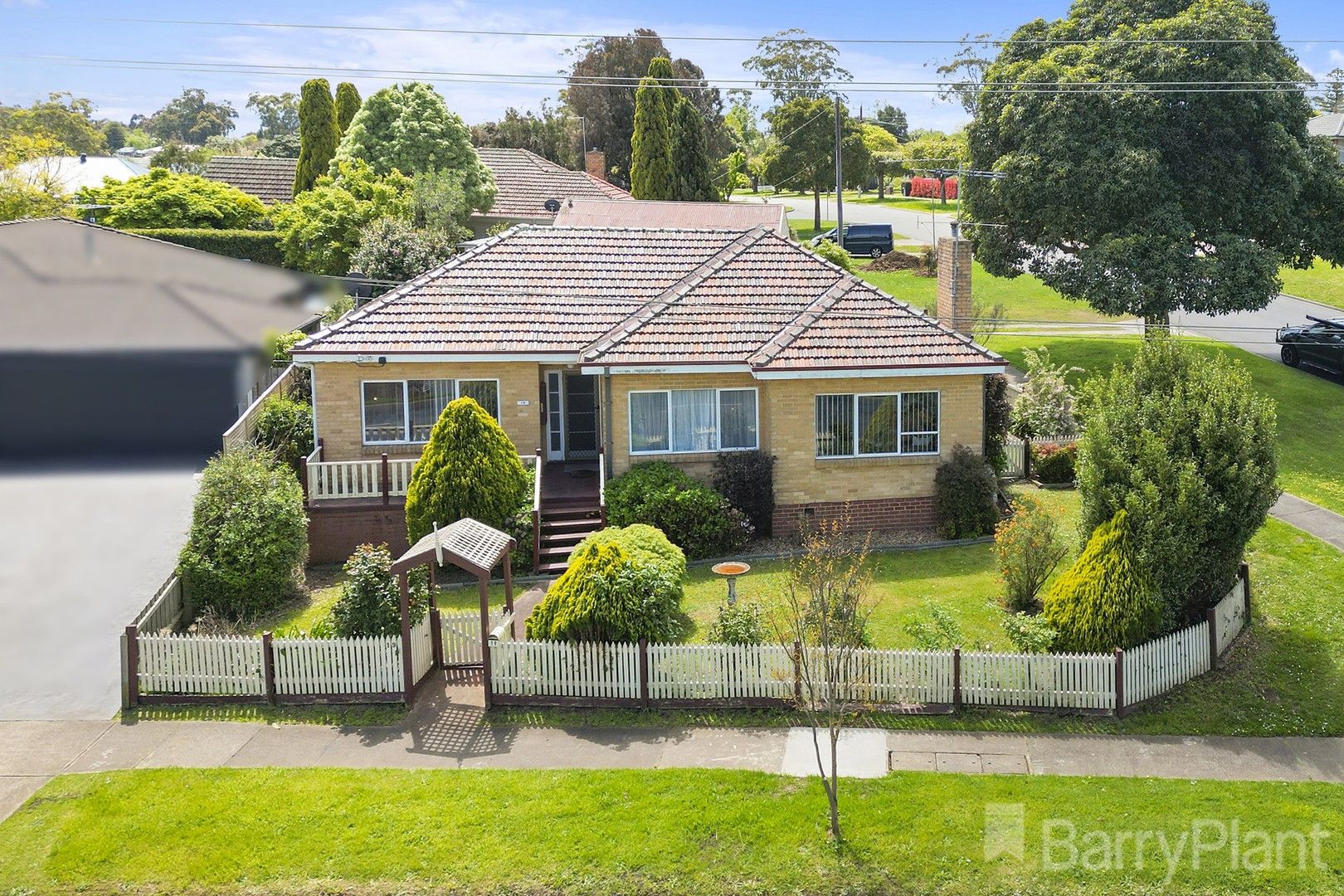 Sold 19 Longwarry Road, Drouin VIC 3818 on 10 Mar 2023 2018146285 Domain