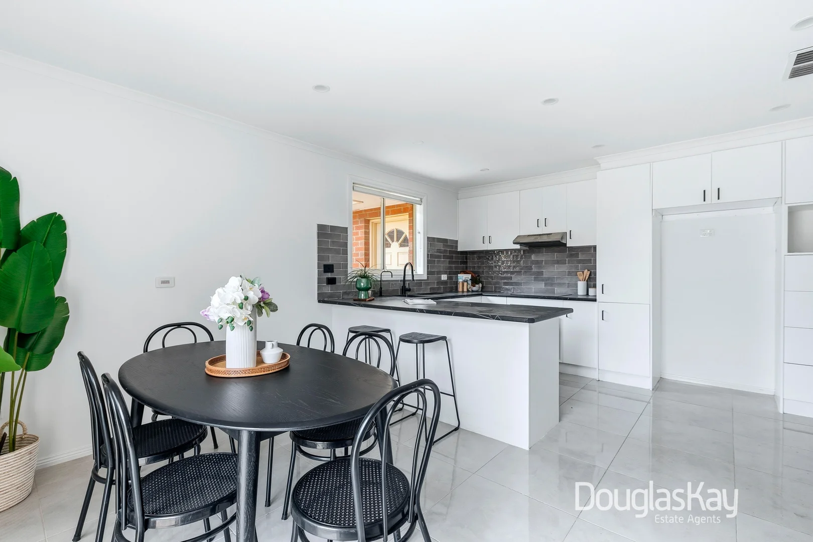 Additional image 8 of 35 Mankina Circuit, Delahey VIC 3037