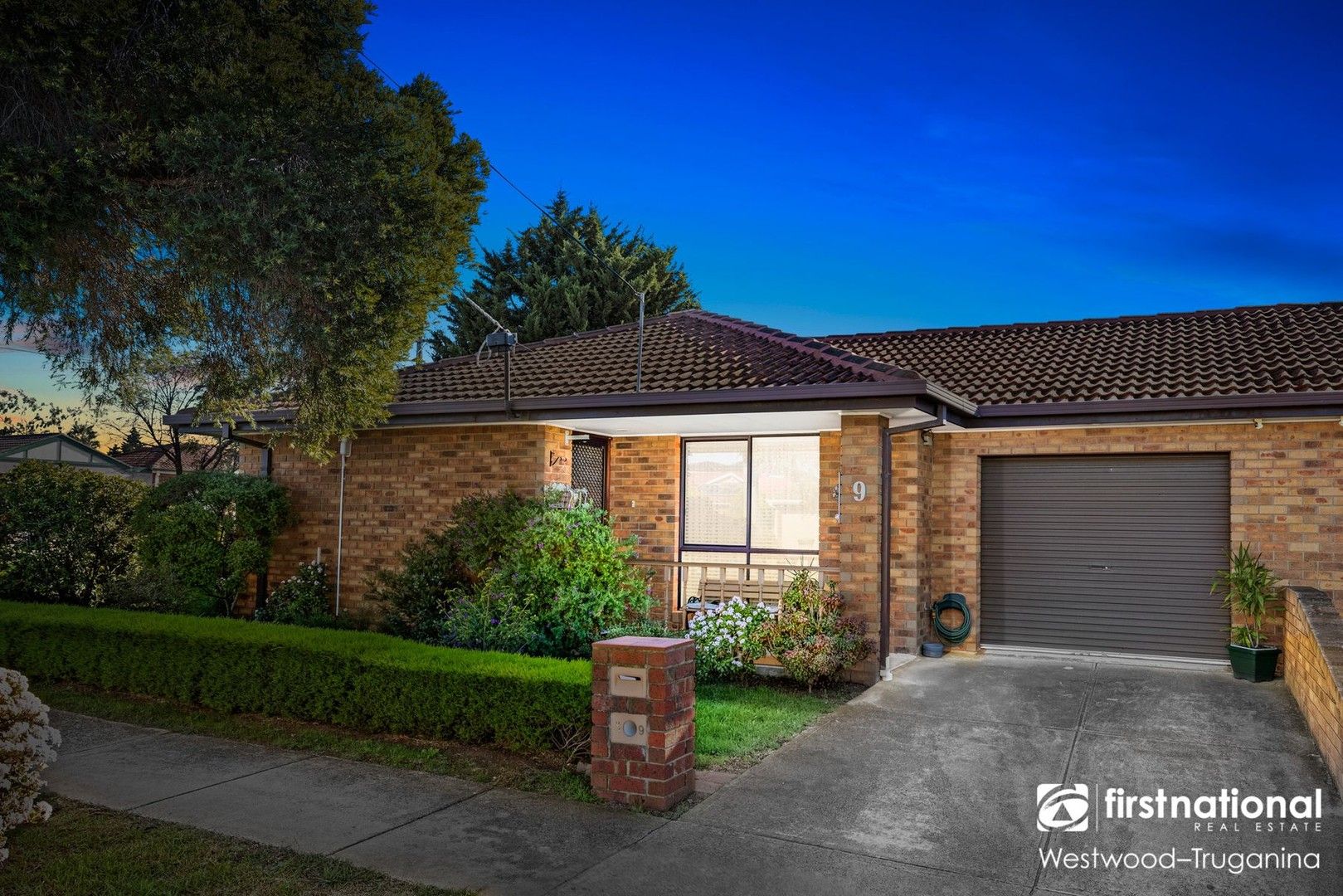 1/9 Hotham Crescent, Hoppers Crossing VIC 3029, Image 0