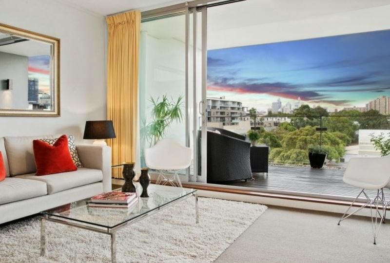 2 bedrooms Apartment / Unit / Flat in 356/2-4 Powell Street WATERLOO NSW, 2017