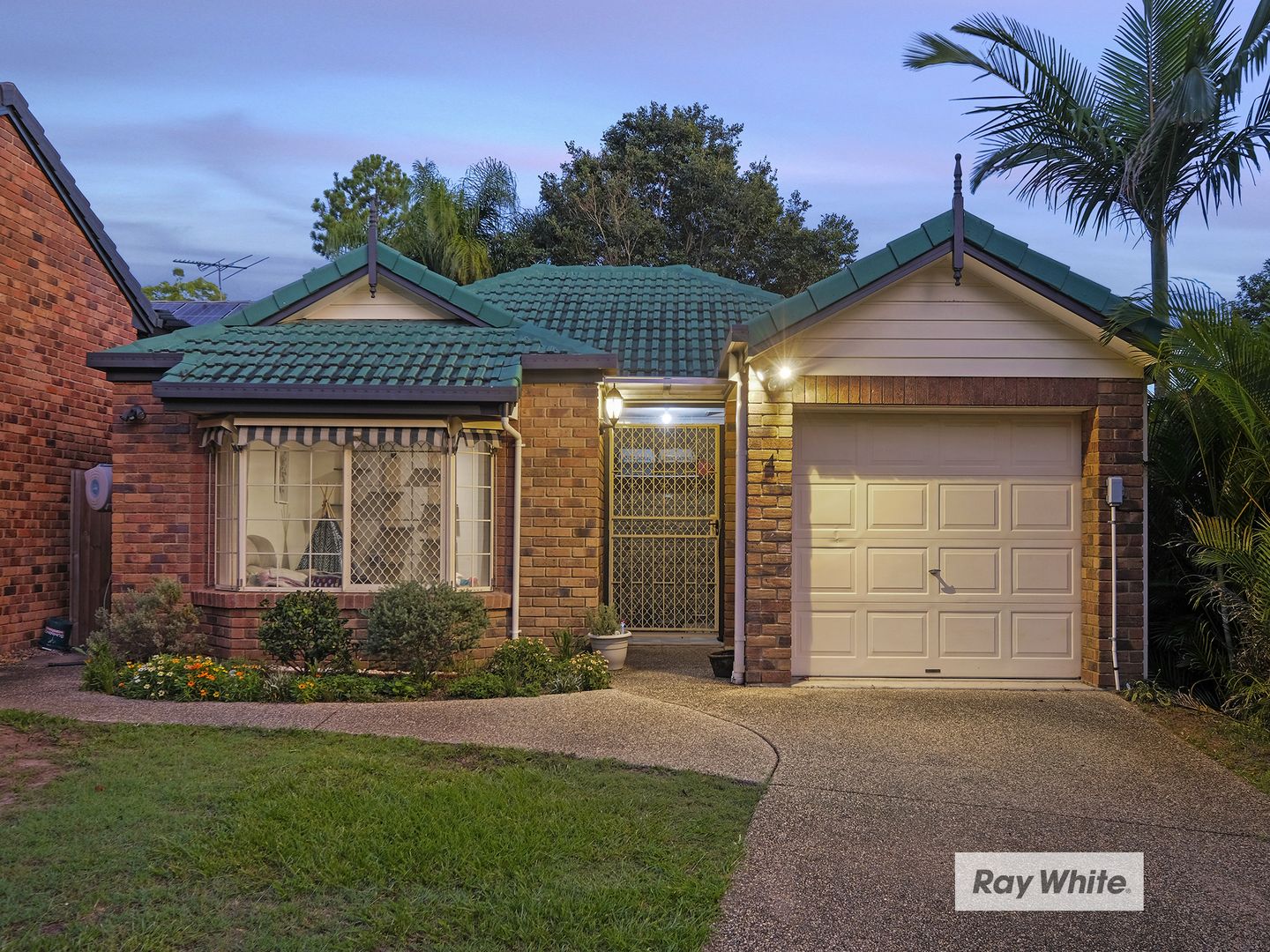 4 Amara Crescent, Forest Lake QLD 4078, Image 1