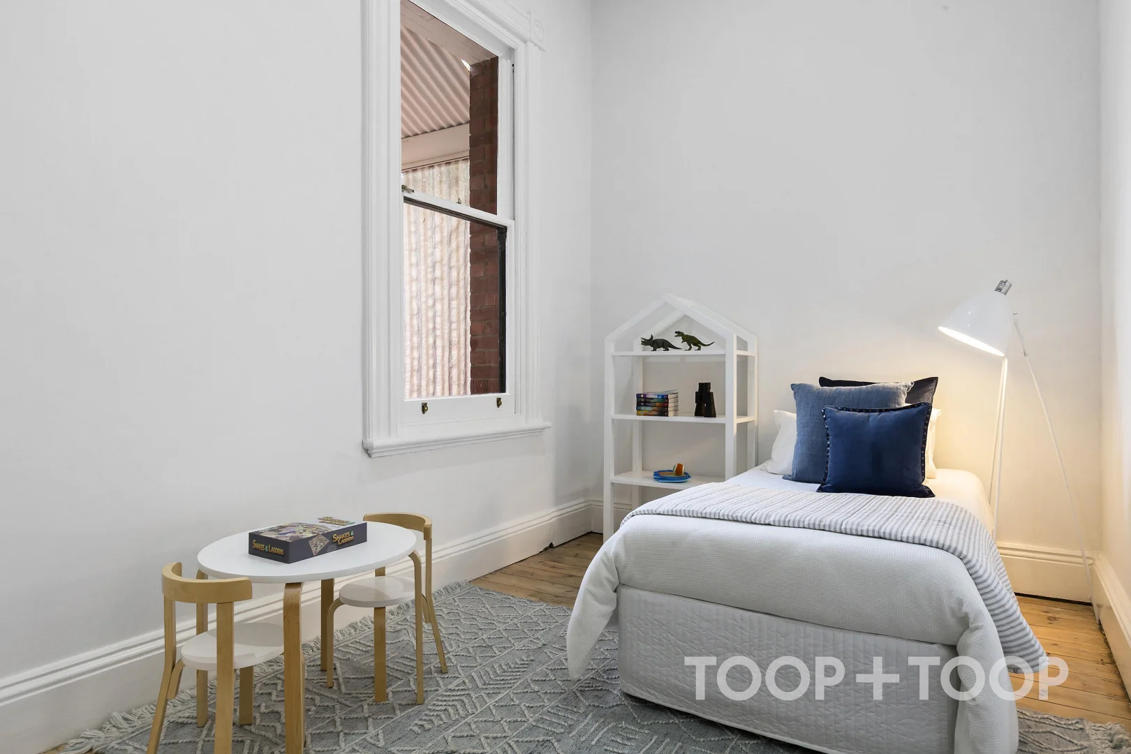 Image 7