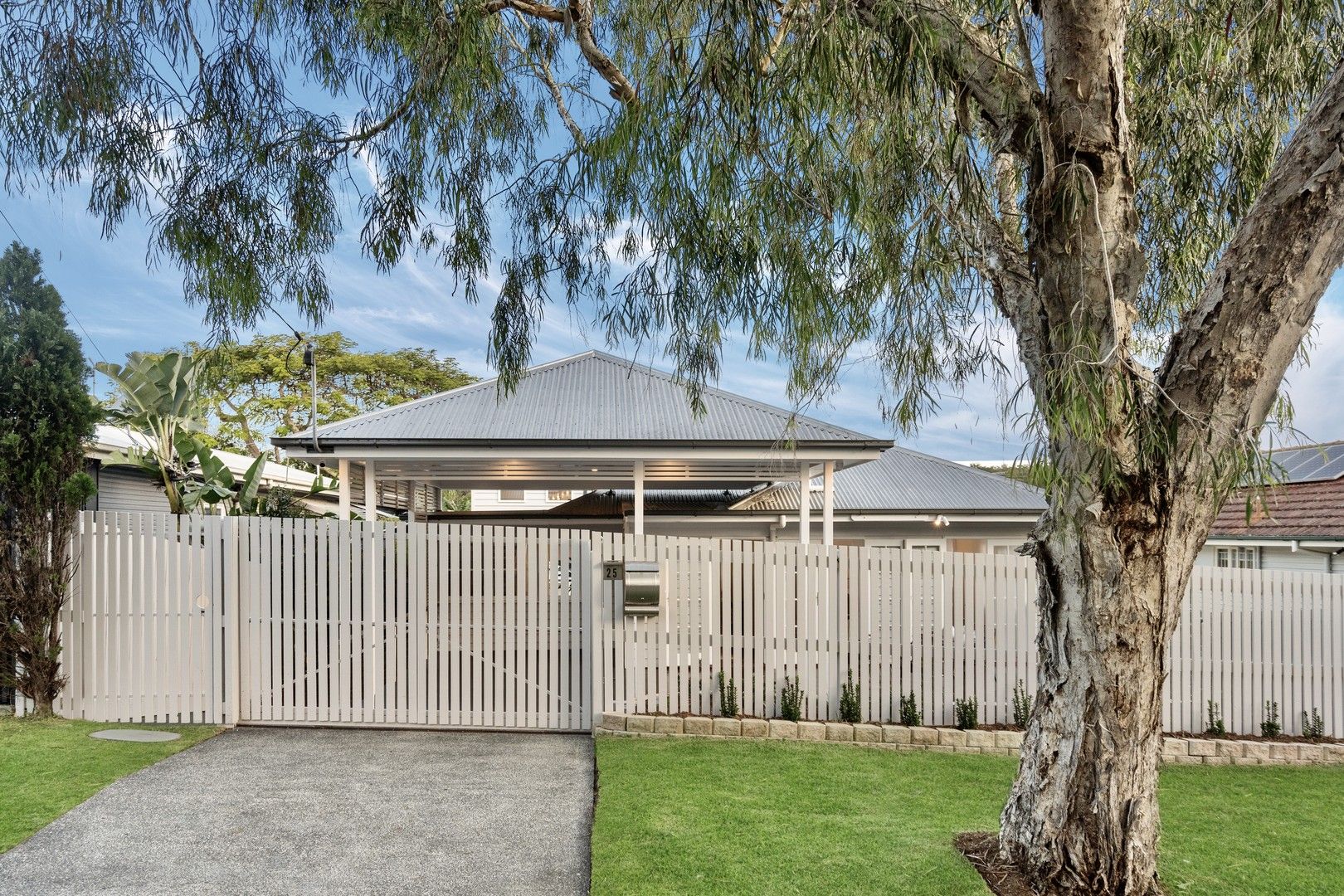 5 bedrooms House in 25 Lisle Street TARRAGINDI QLD, 4121