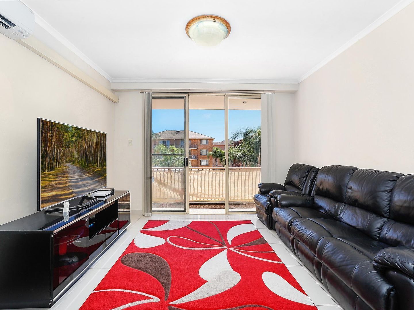 22/2 Riverpark Drive, Liverpool NSW 2170, Image 2
