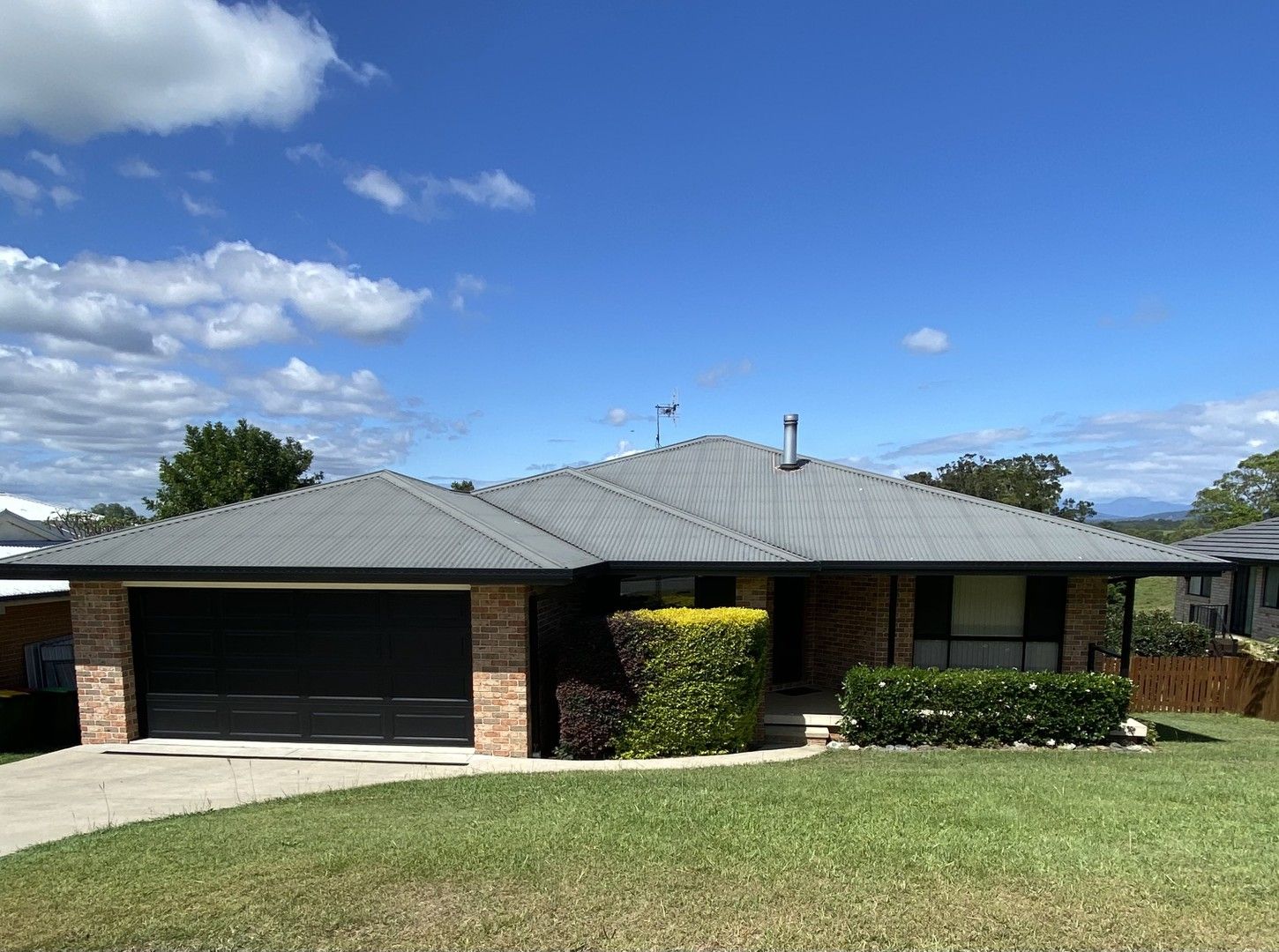 13 Springfield drive, Greenhill NSW 2440, Image 0