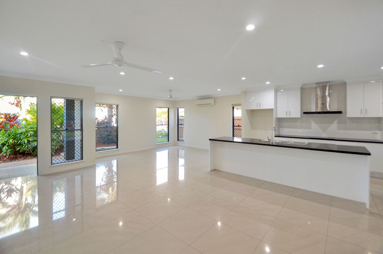 Smithfield QLD 4878 4 beds house for Rent, 650 per week 16465333