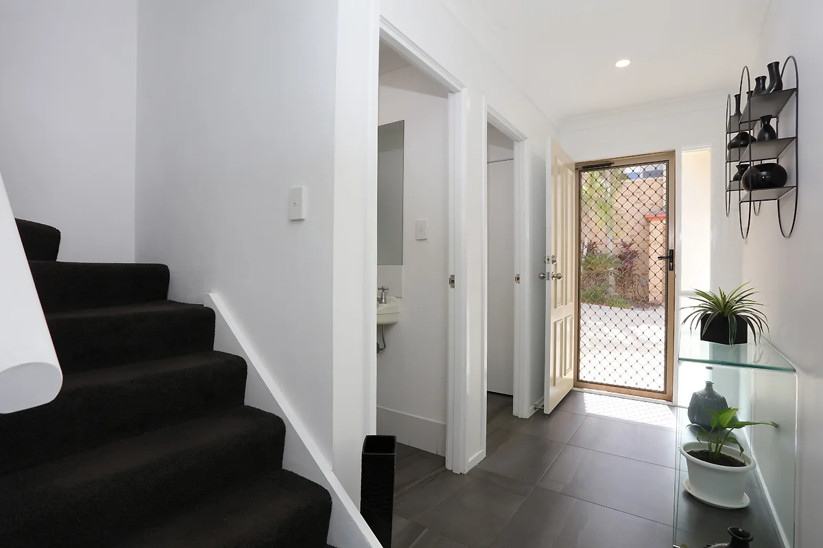 Image 12