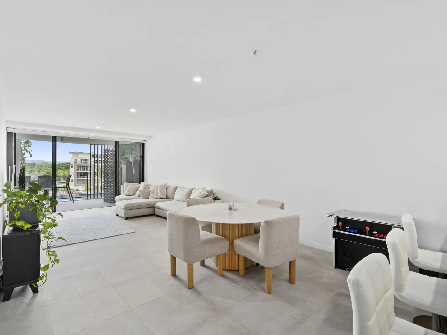 Additional image 2 of 1306/10 Sickle Avenue, Hope Island QLD 4212