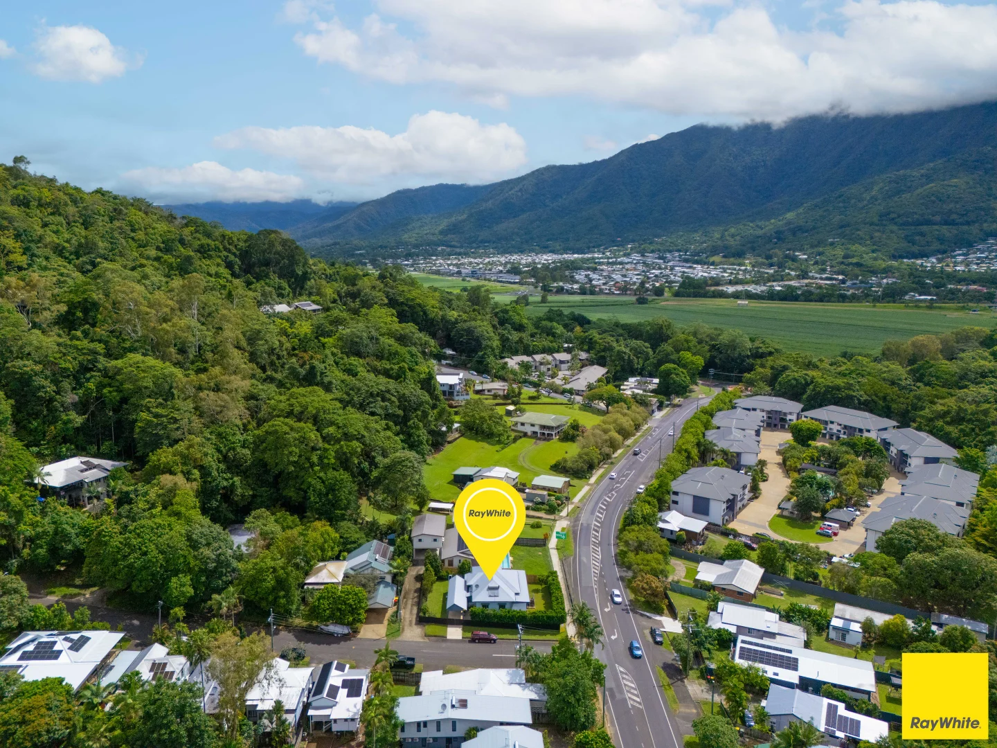 Additional image 35 of 2A Martin Street, Freshwater QLD 4870