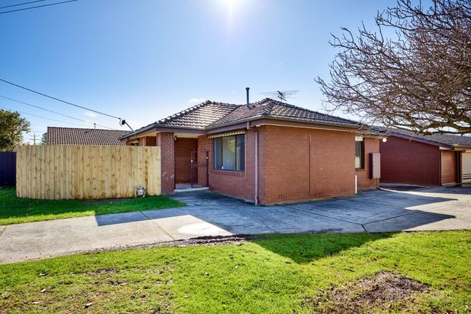 Picture of 1/1 Simpson Street, NOBLE PARK VIC 3174