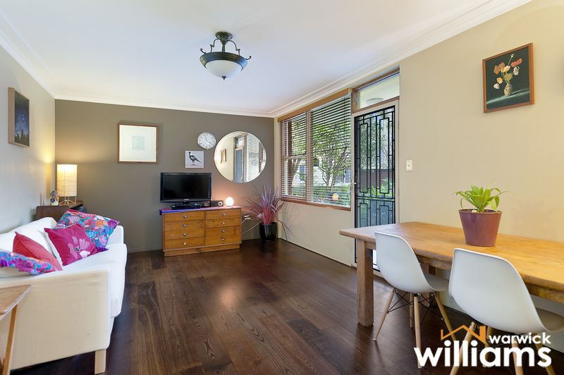 2 bedrooms Apartment / Unit / Flat in 11/25 Collingwood Street DRUMMOYNE NSW, 2047