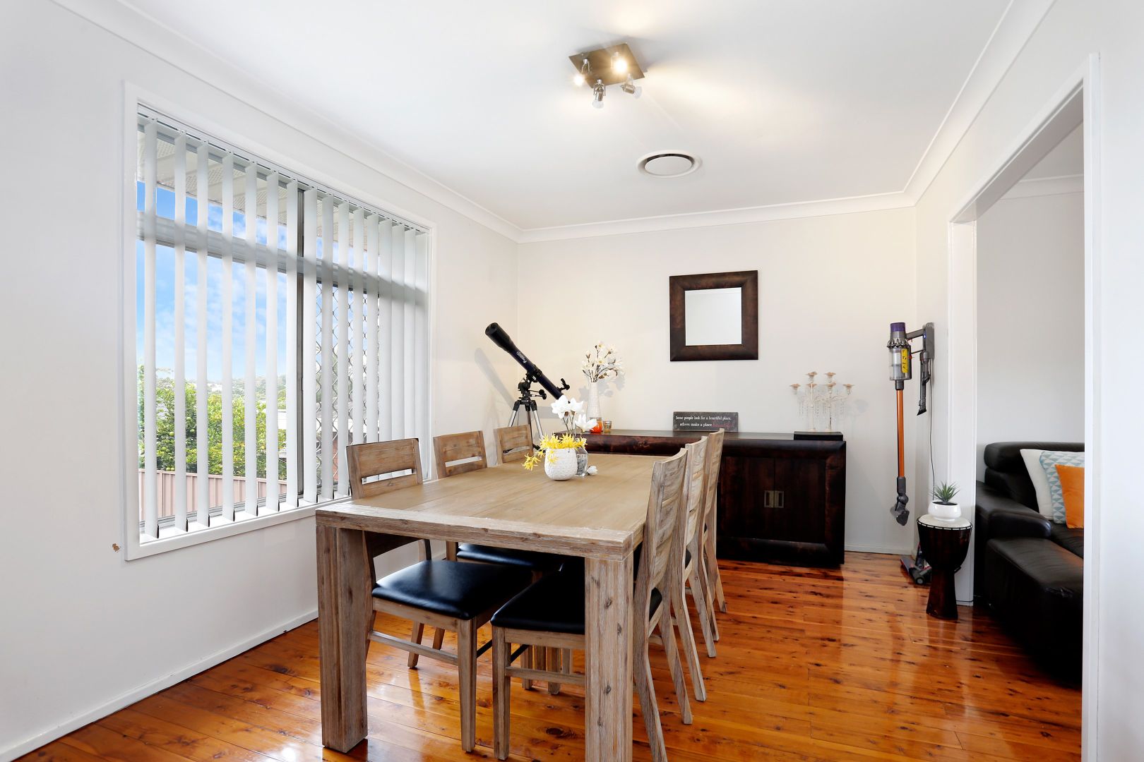 5 Chopin Street, Seven Hills NSW 2147, Image 2