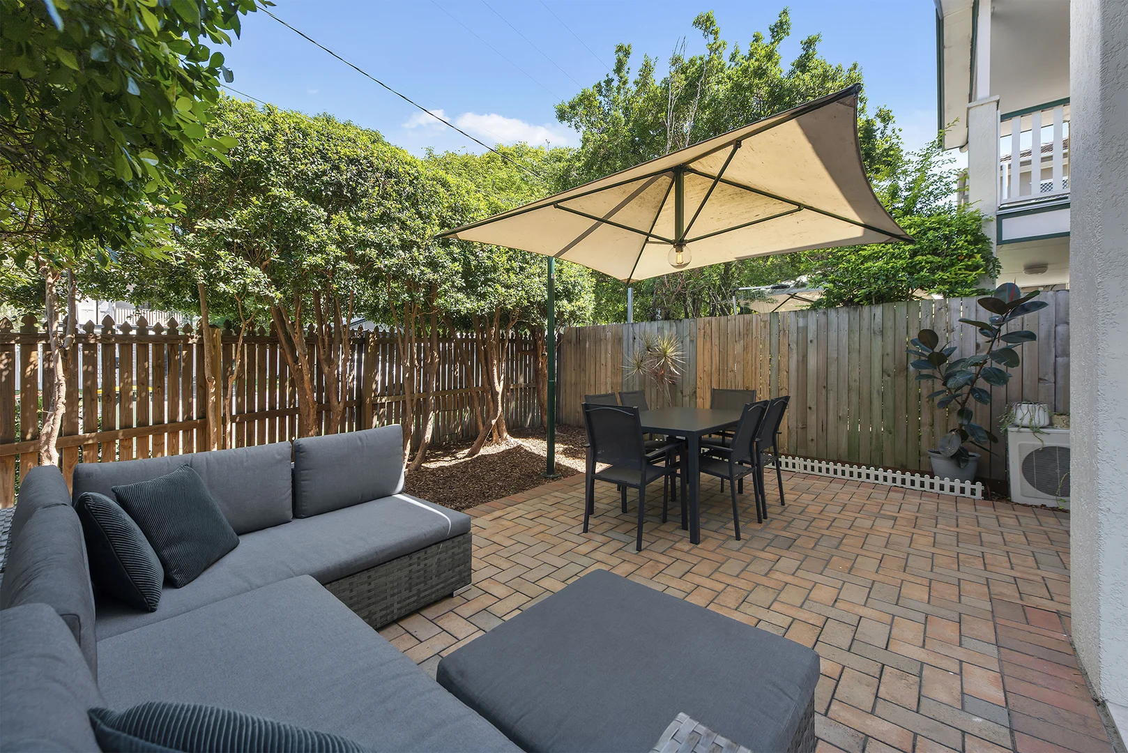 Additional image 5 of 1/80 Victoria Terrace, Greenslopes QLD 4120