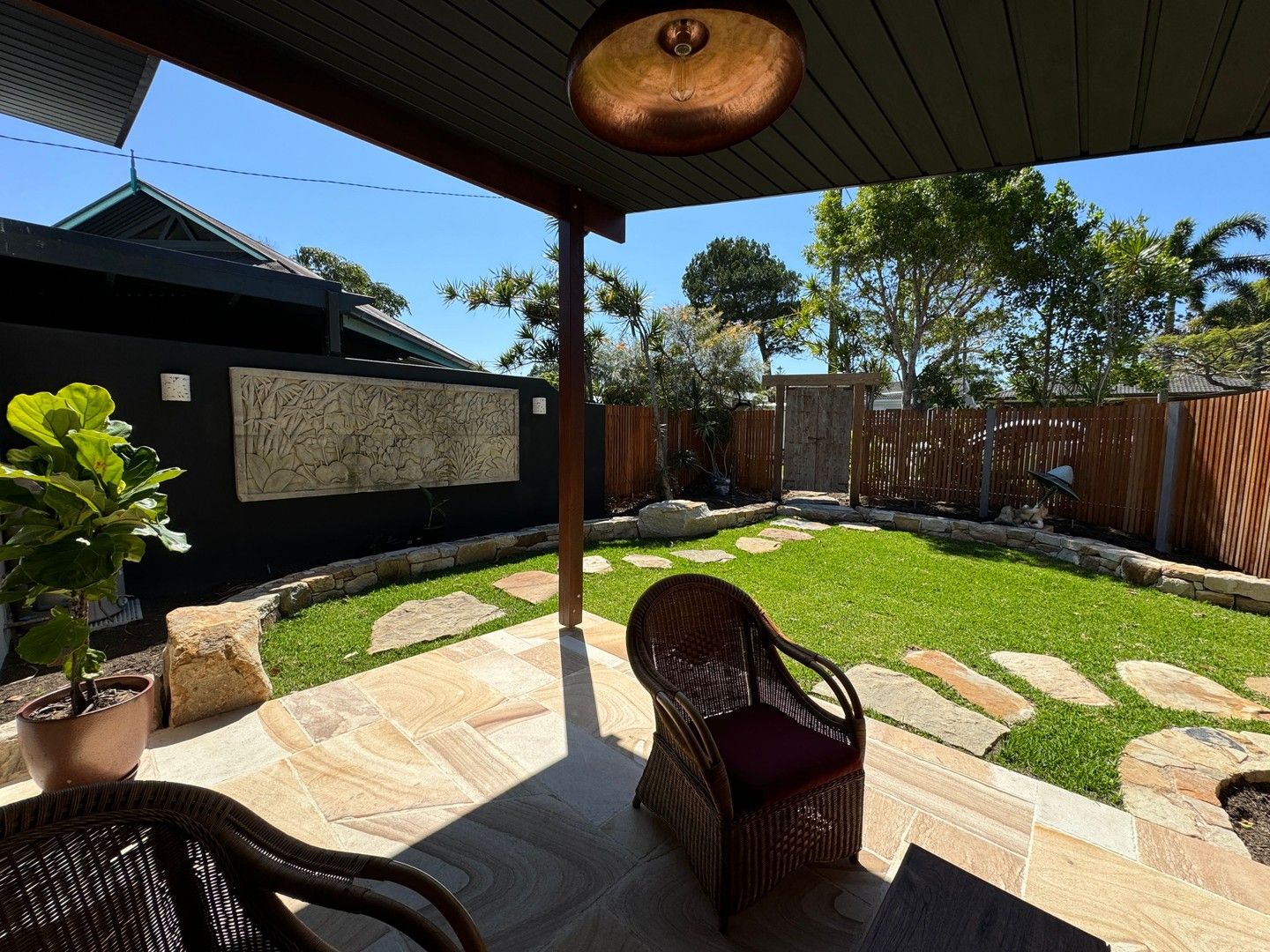 Studio in 20 Glasgow Street, SUFFOLK PARK NSW, 2481